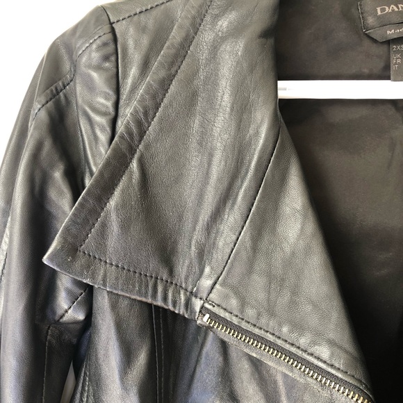 Danier Leather black leather biker jacket - Picture 4 of 6